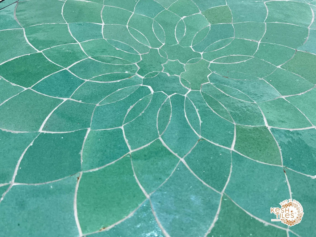 Aziza - Mosaic Side Table – Green Moroccan Zellige Tile Round Table