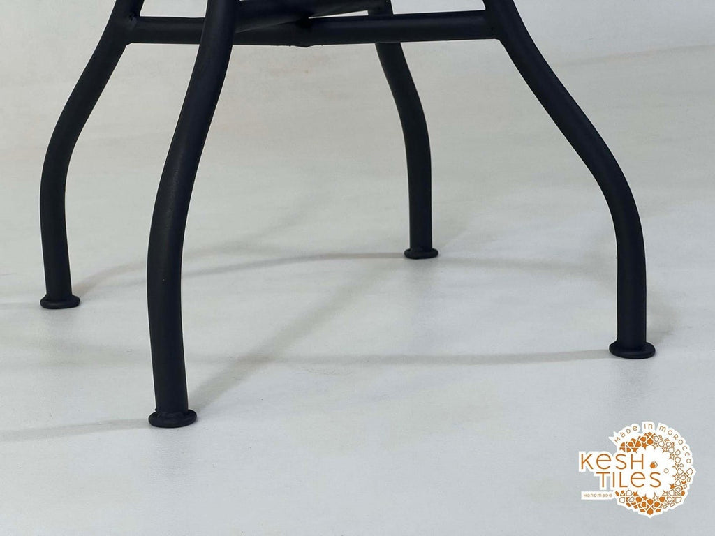 Tiliwa - Green Mosaic Table, Handmade Tamegroute Fish Scale Patio Table