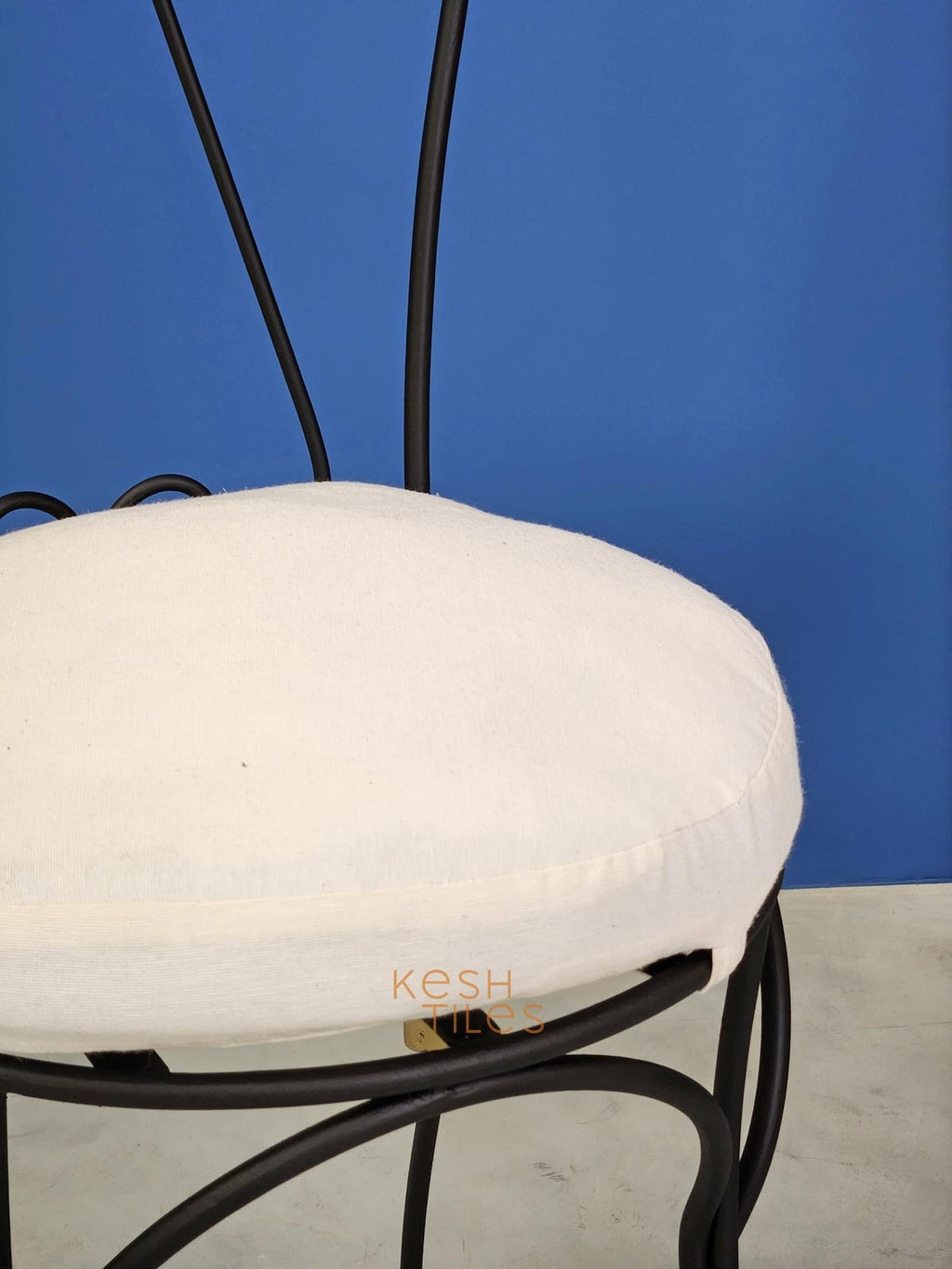 Soufiane - Moroccan Iron Chairs, Handpainted Wrought Seating Set with Cushions