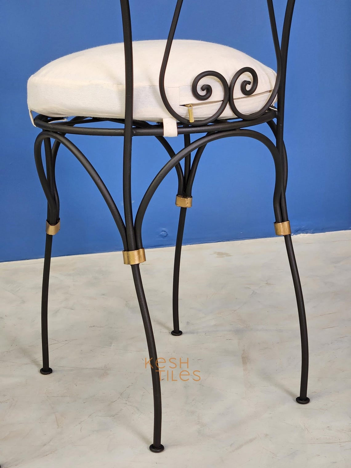 Soufiane - Moroccan Iron Chairs, Handpainted Wrought Seating Set with Cushions