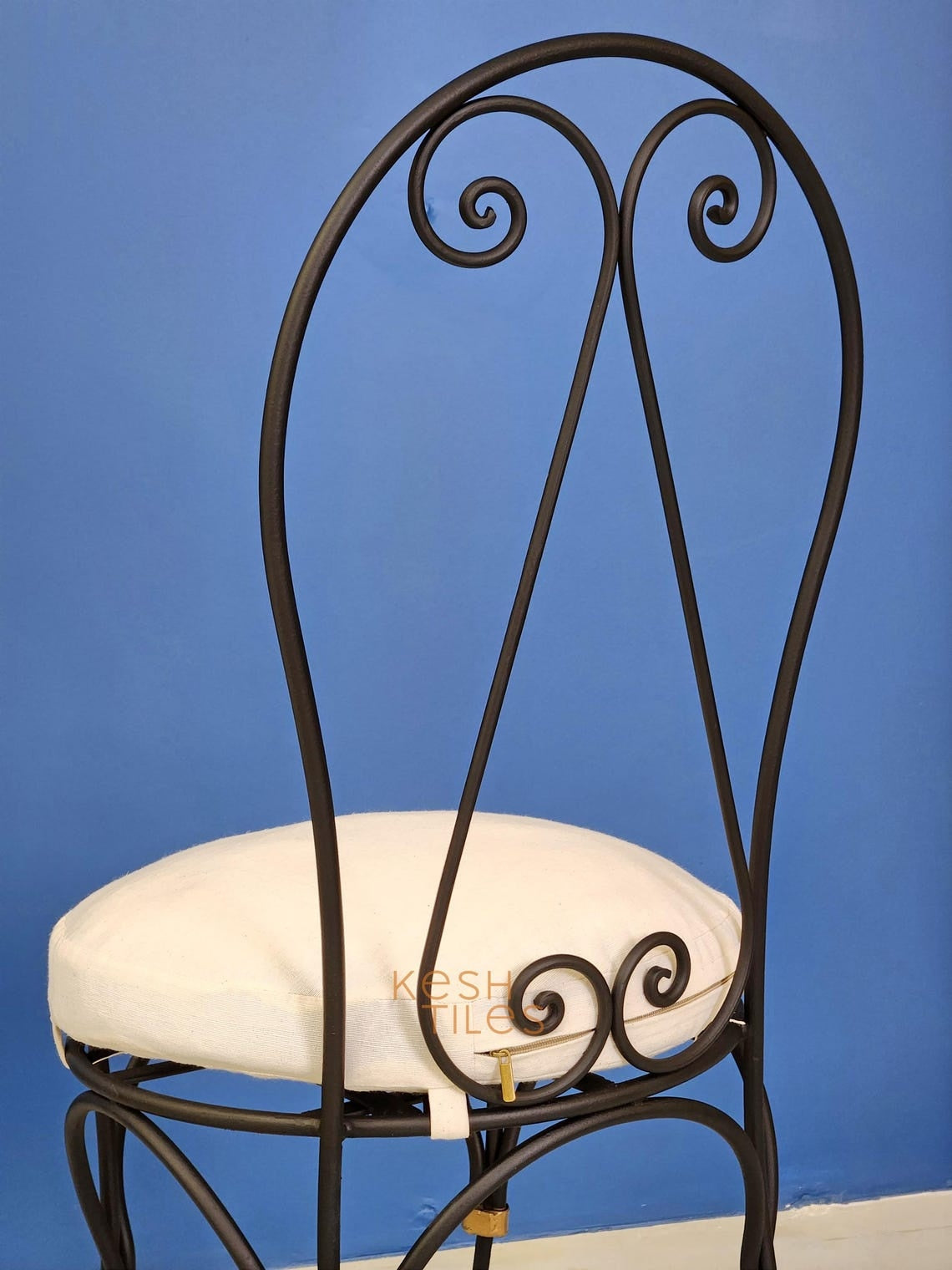 Soufiane - Moroccan Iron Chairs, Handpainted Wrought Seating Set with Cushions