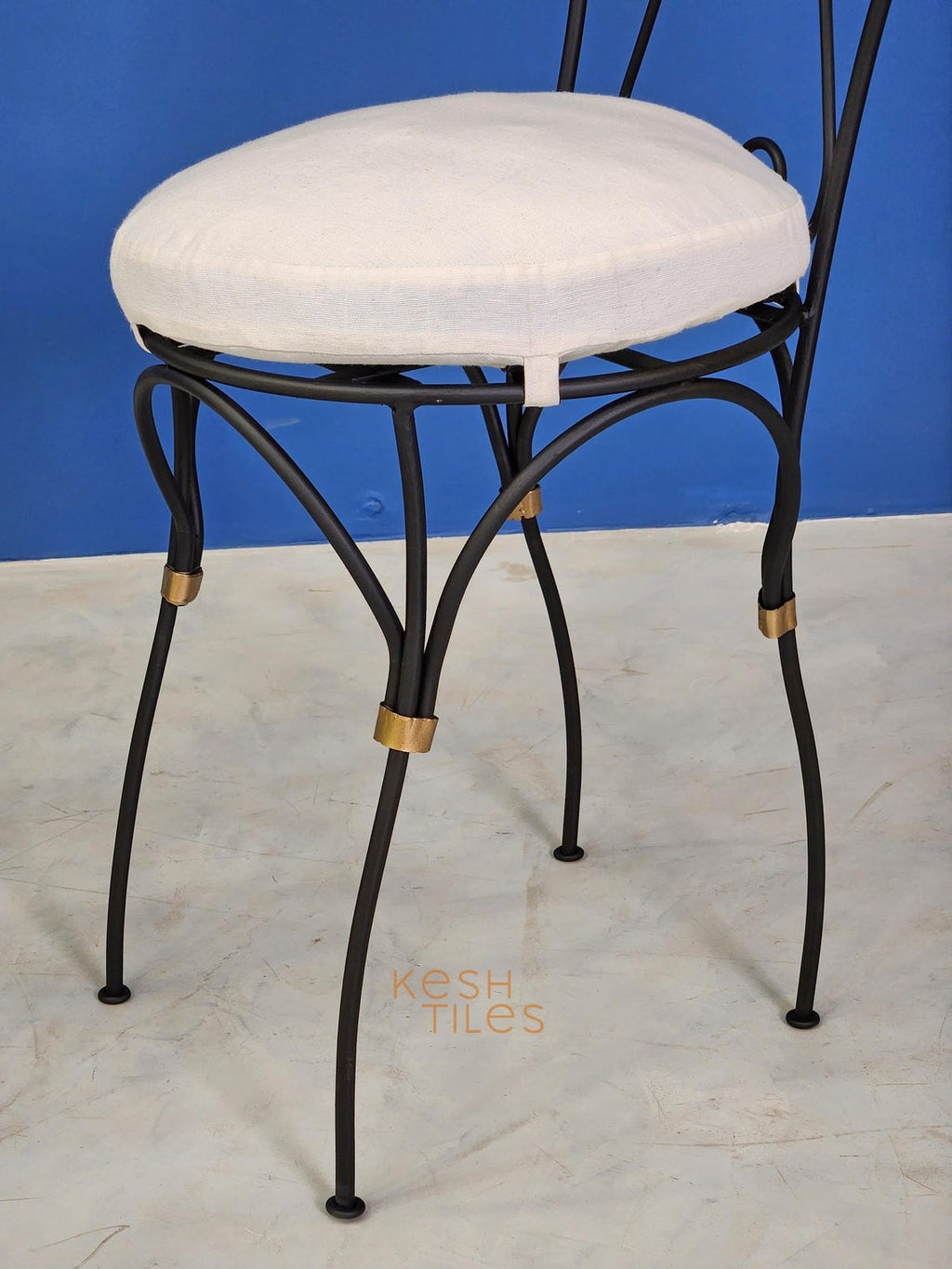 Soufiane - Moroccan Iron Chairs, Handpainted Wrought Seating Set with Cushions