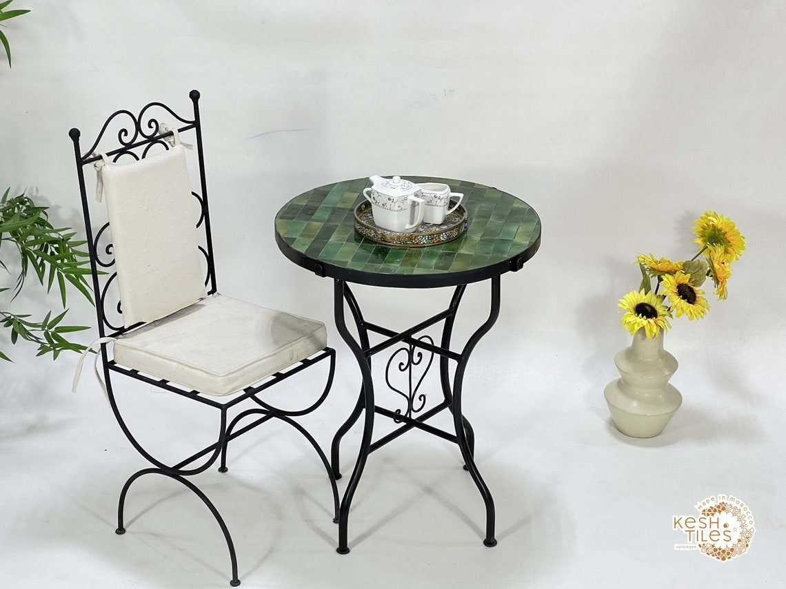 Tamegroute - Handmade Moroccan Mosaic Table: Round Green Zellige Patio Furniture