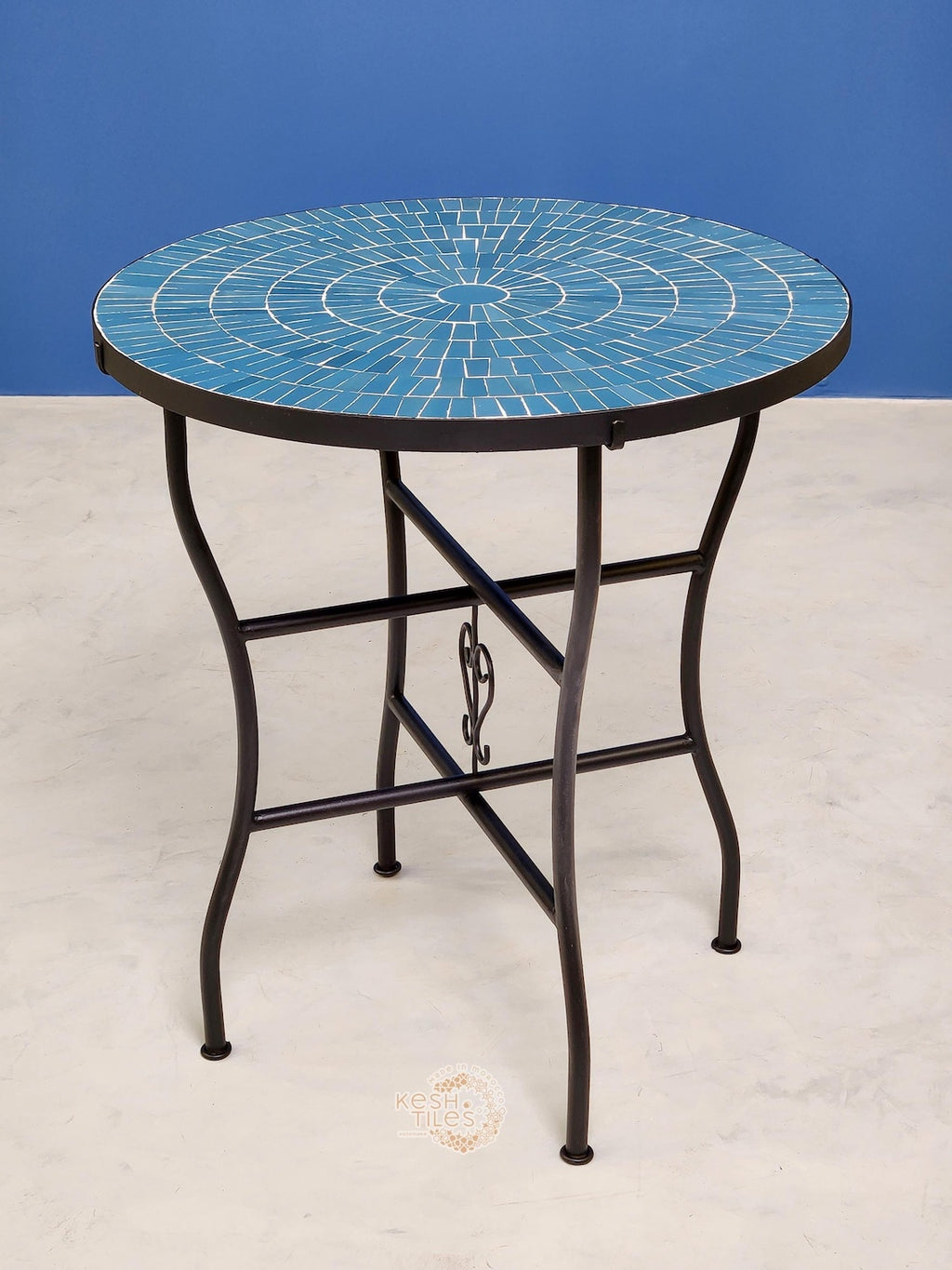 Ifri - Blue Mosaic Table, Round Handmade Moroccan Zellige Table