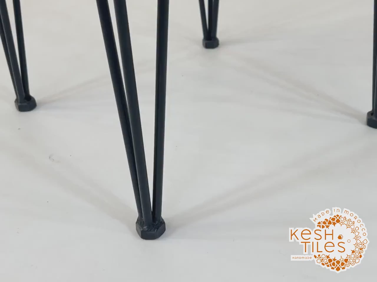 Aderfi - Wave Wrought Iron Chairs Set, Handmade Moroccan Seating with Cushions