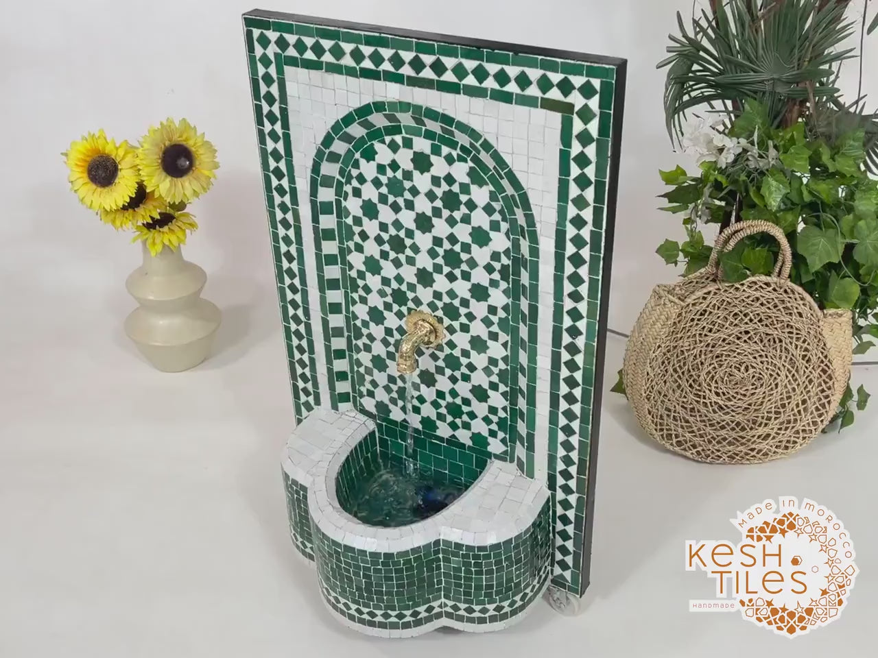 CUSTOM MOSAIC FOUNTAIN - Amazing Indoor/Outdoor Artistic Fountain - Emerlad Green And White Mid Century Pattern - Moroccan Zellige Fountain