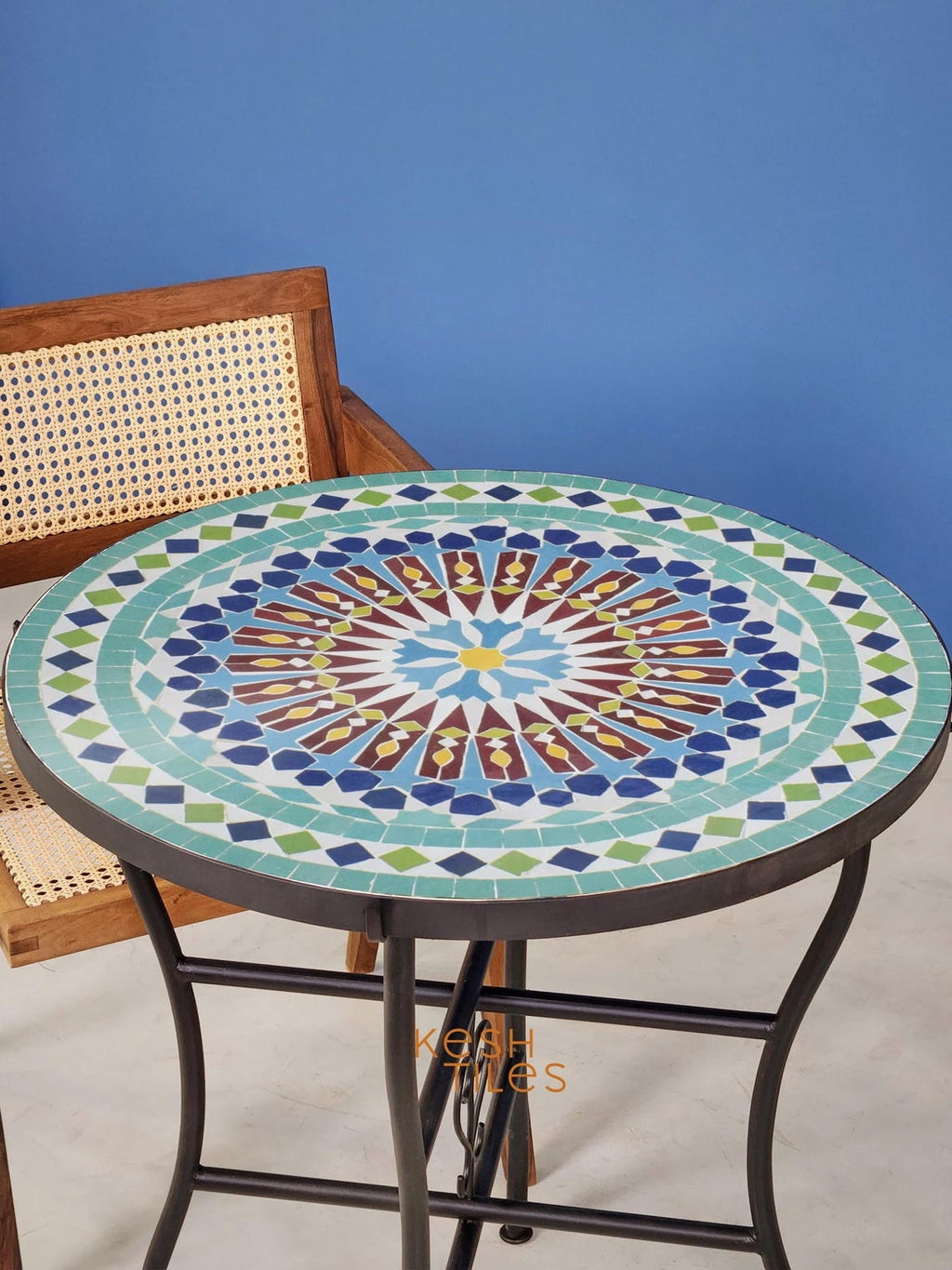 Taznirt - Round Mosaic Table, Colorful Handmade Moroccan Patio Tile