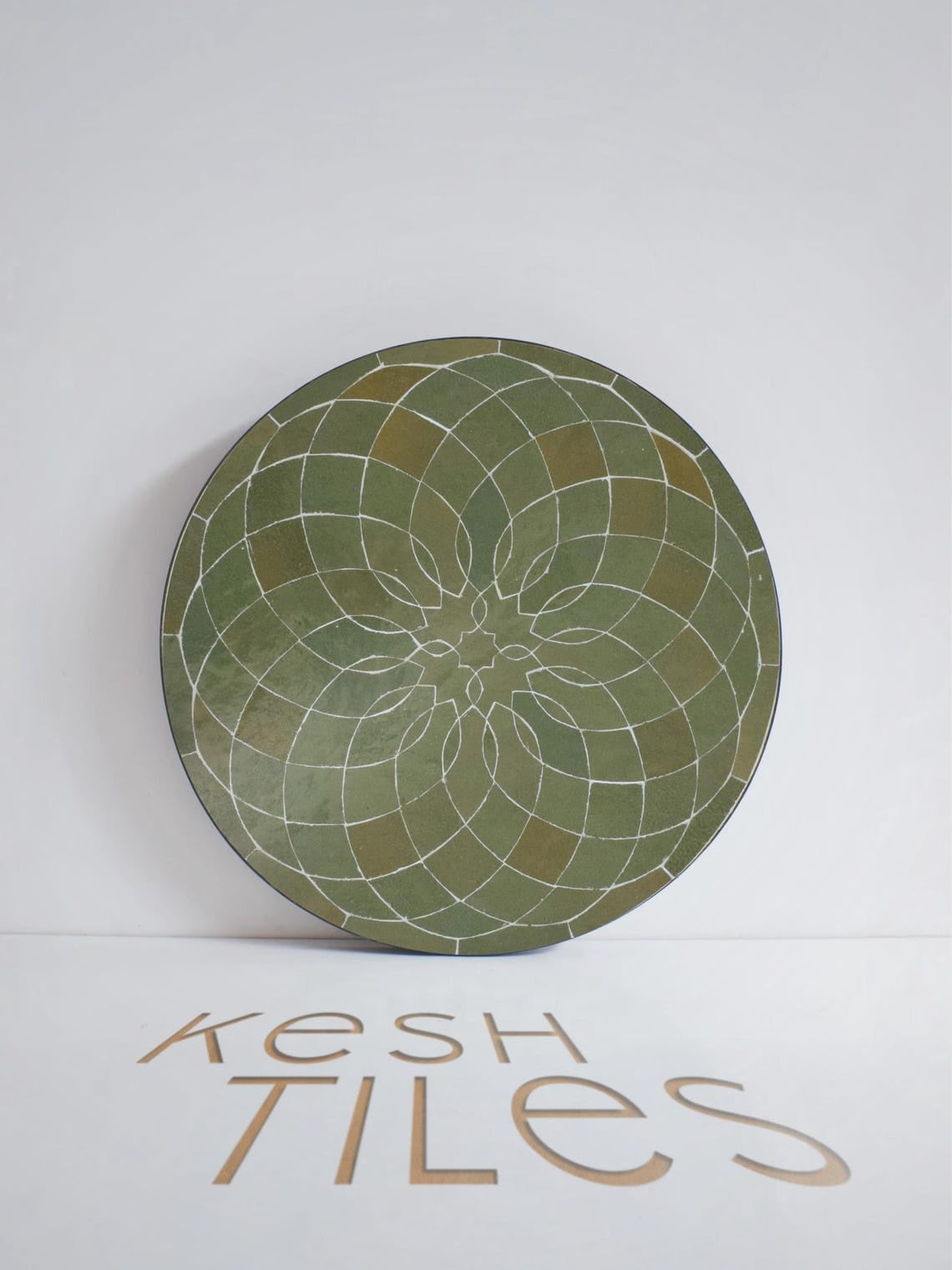 Jannat - Round Mosaic Table, Sage Green Handmade Moroccan Zellige