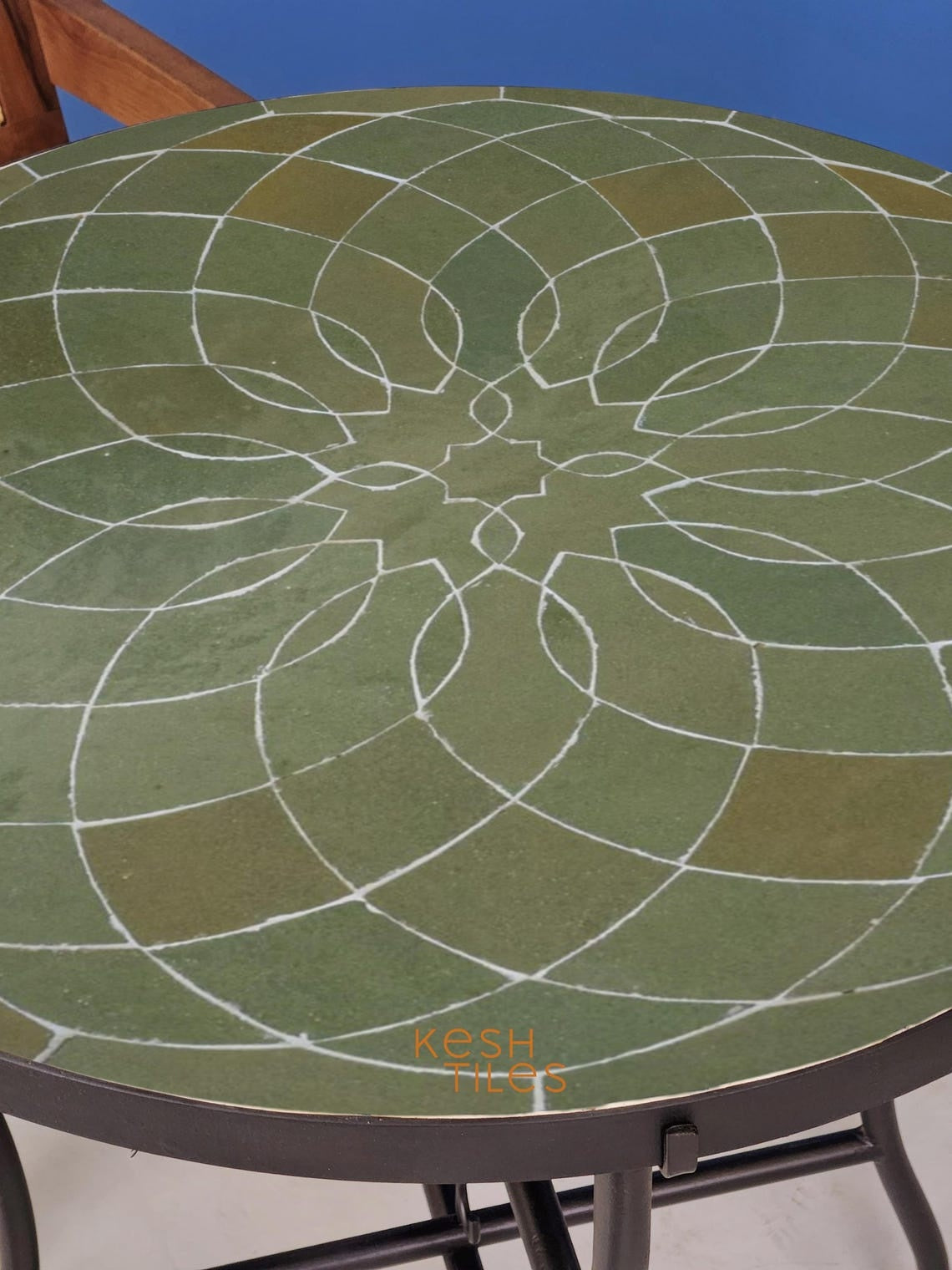 Jannat - Round Mosaic Table, Sage Green Handmade Moroccan Zellige